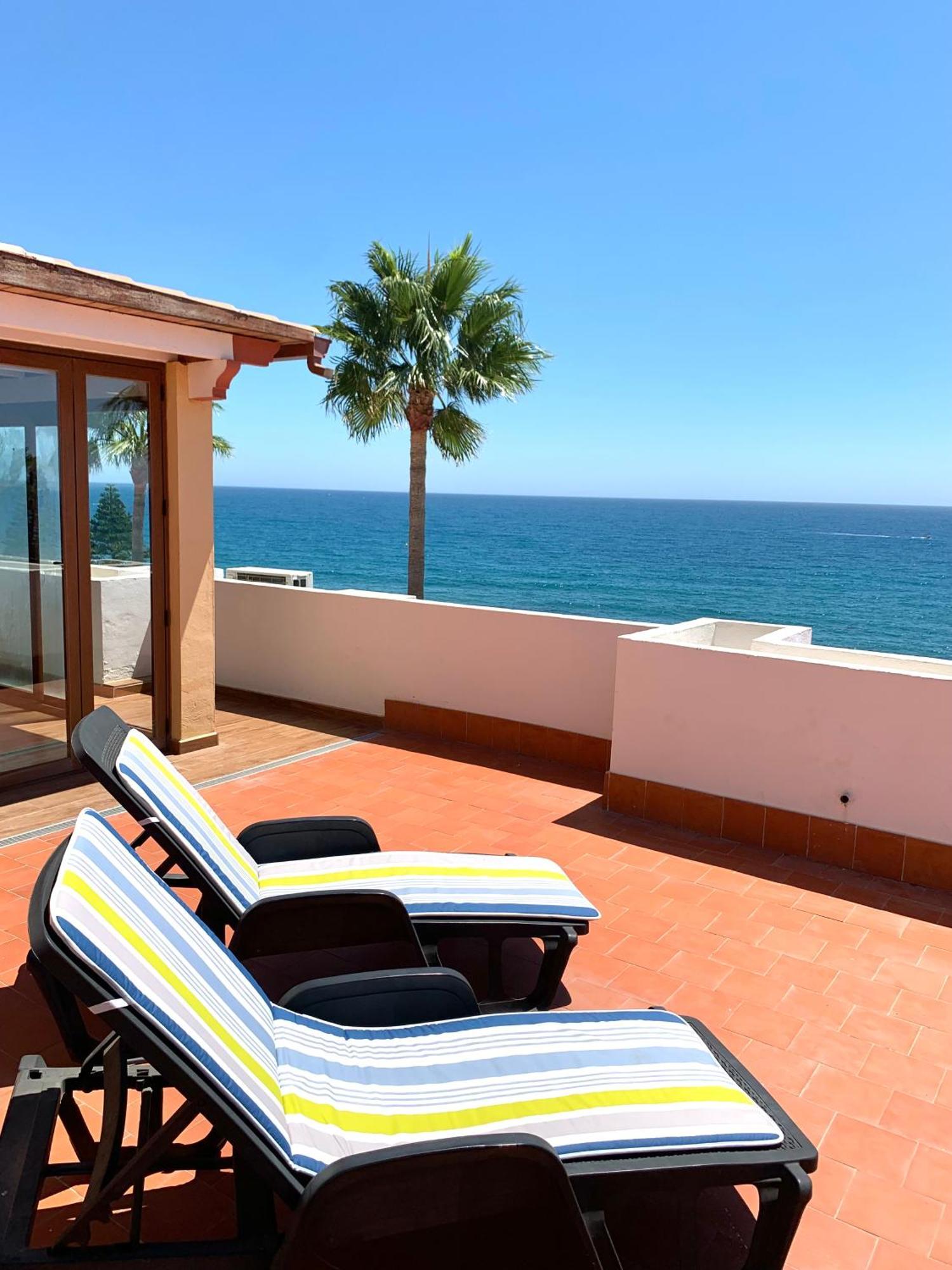 Penthouse On The Beachfront Estepona Luaran gambar