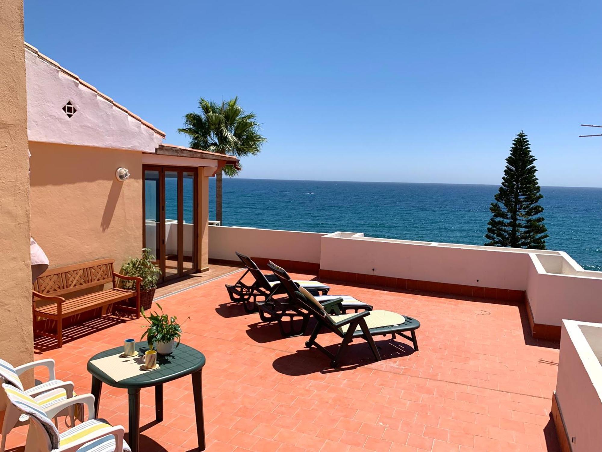 Penthouse On The Beachfront Estepona Luaran gambar